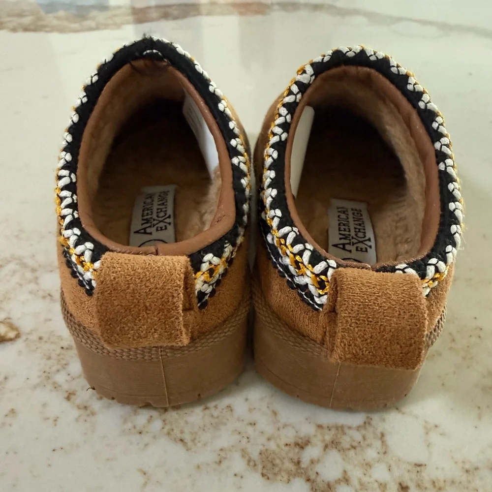 NEW American Exchange Brown Moccasins with Patterned Trim